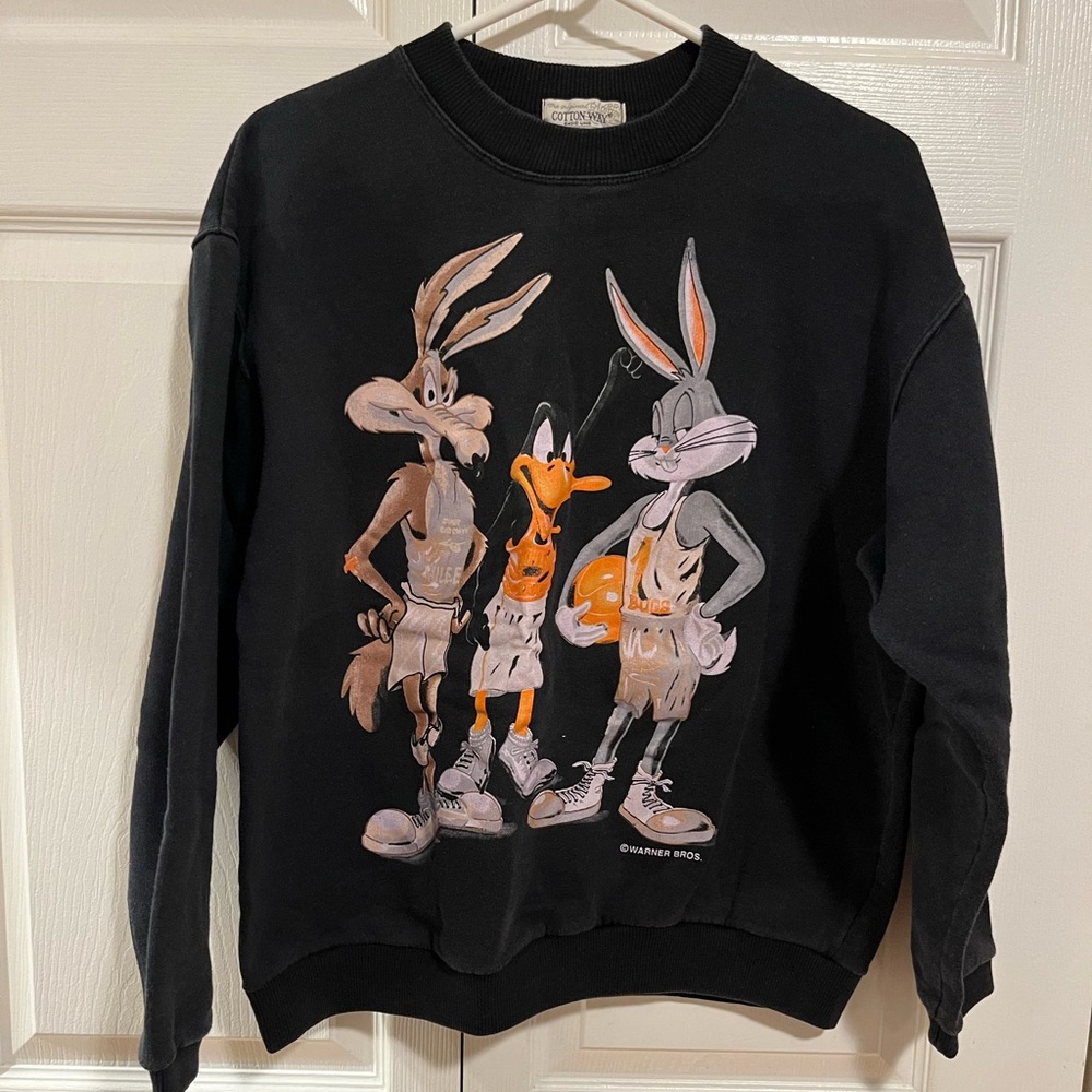 vintage Looney Tunes basketball Sweatshirt
